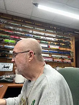 Jcaspen online show from March 29, 2026, 1:24 pm