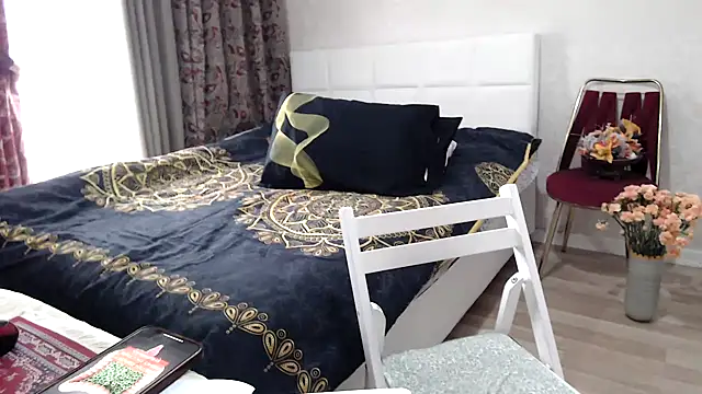 Snapshot of Arisa5000 chatting on March 19, 2026, 8:14 am Arisa5000 online show from March 19, 2026, 8:14 am