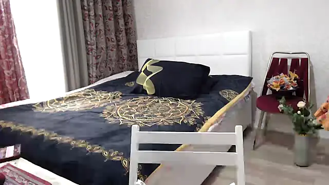 Snapshot of Arisa5000 chatting on March 28, 2026, 6:25 am Arisa5000 online show from March 28, 2026, 6:25 am