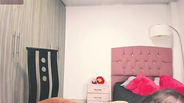 Snapshot of scarlett__m chatting on February 21, 2026, 10:17 am scarlett m online show from February 21, 2026, 10:17 am