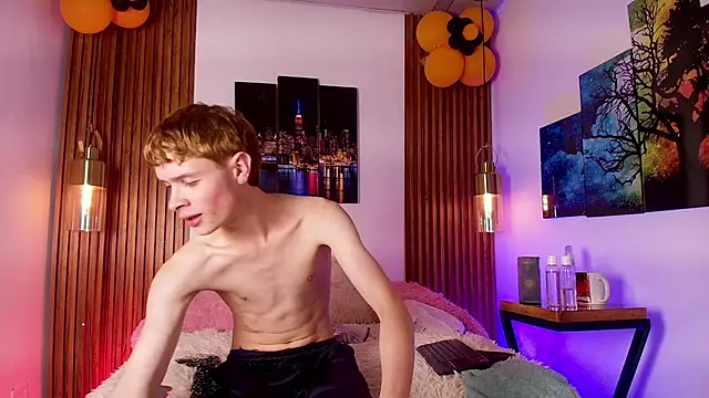 JackFrosst online show from November 5, 2025, 12:19 pm