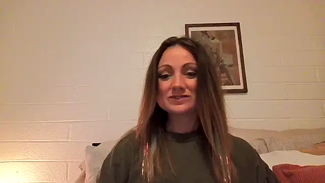 Snapshot of VickiSpectrum chatting on May 5, 2026, 4:04 am VickiSpectrum online show from May 5, 2026, 4:04 am