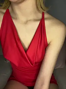 christalles online show from February 28, 2026, 7:35 pm