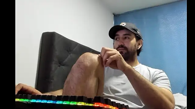 Snapshot of coolfriki chatting on January 19, 2026, 4:00 pm coolfriki online show from January 19, 2026, 4:00 pm