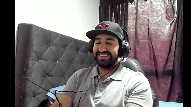 coolfriki online show from November 15, 2025, 9:08 pm