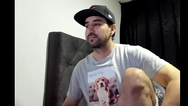 Snapshot of coolfriki chatting on January 7, 2026, 4:06 am coolfriki online show from January 7, 2026, 4:06 am