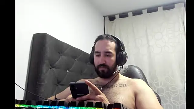 Snapshot of coolfriki chatting on February 28, 2026, 10:15 am coolfriki online show from February 28, 2026, 10:15 am