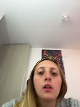 Snapshot of Mia_dca chatting on December 13, 2025, 10:27 pm Mia dca online show from December 13, 2025, 10:27 pm