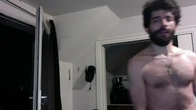 Snapshot of Liroow chatting on March 24, 2026, 2:00 am Liroow online show from March 24, 2026, 2:00 am