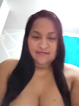 lucia00xx online show from November 16, 2025, 10:42 am