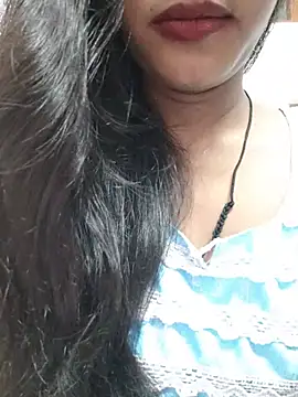 anjali2351 online show from July 9, 2026, 7:02 pm