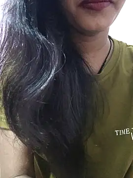 Snapshot of anjali2351 chatting on April 22, 2026, 5:47 am anjali2351 online show from April 22, 2026, 5:47 am