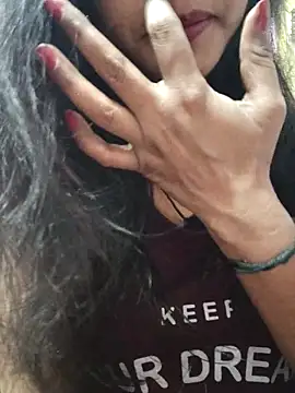 Snapshot of anjali2351 chatting on April 8, 2026, 6:26 am anjali2351 online show from April 8, 2026, 6:26 am