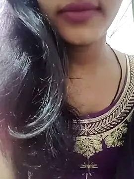 anjali2351 online show from February 18, 2026, 7:39 am