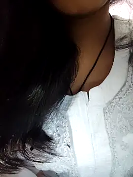 anjali2351 online show from February 4, 2026, 5:30 pm