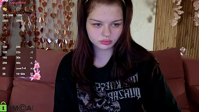 Barbara Mitchel online show from February 15, 2026, 1:06 am