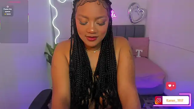 Snapshot of THIANA_TAY chatting on December 4, 2025, 3:16 am THIANA TAY online show from December 4, 2025, 3:16 am