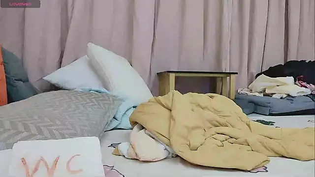 Taobaby168 online show from November 10, 2025, 7:57 am