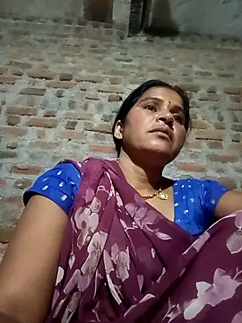 Snapshot of Nm_sanjna chatting on April 24, 2026, 11:29 pm Nm sanjna online show from April 24, 2026, 11:29 pm