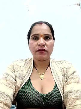 Snapshot of Nm_sanjna chatting on January 13, 2026, 9:19 pm Nm sanjna online show from January 13, 2026, 9:19 pm