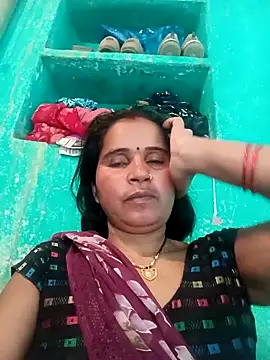 Snapshot of Nm_sanjna chatting on May 10, 2026, 3:43 am Nm sanjna online show from May 10, 2026, 3:43 am