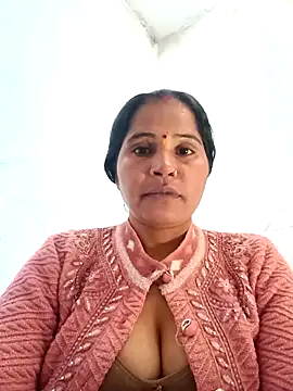 Snapshot of Nm_sanjna chatting on January 6, 2026, 7:12 am Nm sanjna online show from January 6, 2026, 7:12 am