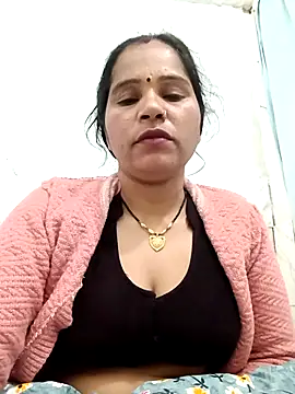 Snapshot of Nm_sanjna chatting on January 14, 2026, 10:57 pm Nm sanjna online show from January 14, 2026, 10:57 pm