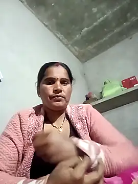 Snapshot of Nm_sanjna chatting on February 6, 2026, 3:30 pm Nm sanjna online show from February 6, 2026, 3:30 pm