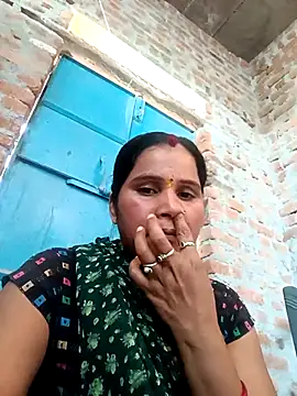 Snapshot of Nm_sanjna chatting on April 6, 2026, 5:08 am Nm sanjna online show from April 6, 2026, 5:08 am