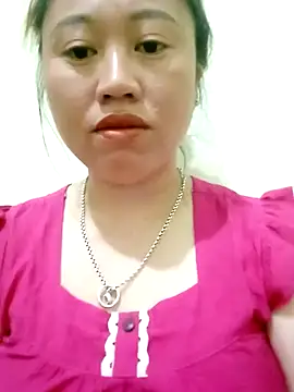 Snapshot of Ducky27021991 chatting on October 14, 2025, 5:52 am Ducky27021991 online show from October 14, 2025, 5:52 am