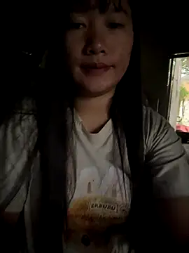 TrangNemo online show from October 24, 2025, 12:20 am