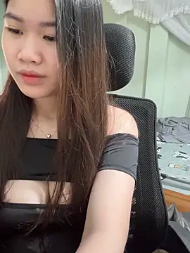 Beyeuuu online show from November 8, 2025, 2:48 am