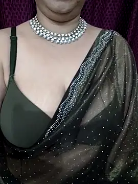 janvi 100 online show from November 21, 2025, 4:11 am