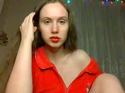Snapshot of Lynirina chatting on July 26, 2026, 11:33 pm Lynirina online show from July 26, 2026, 11:33 pm