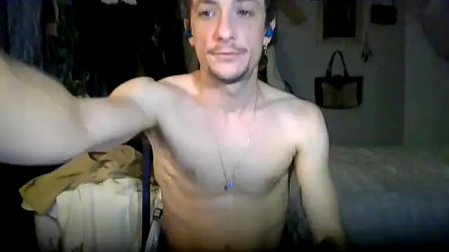 Snapshot of Dubbsssss chatting on April 6, 2026, 5:08 am Dubbsssss online show from April 6, 2026, 5:08 am