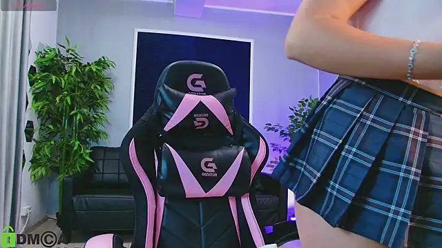 Snapshot of KaiaPearl chatting on November 19, 2025, 4:12 am KaiaPearl online show from November 19, 2025, 4:12 am