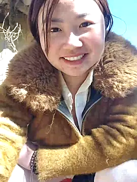 Snapshot of pi-pi-00 chatting on November 30, 2025, 3:29 am pi-pi-00 online show from November 30, 2025, 3:29 am