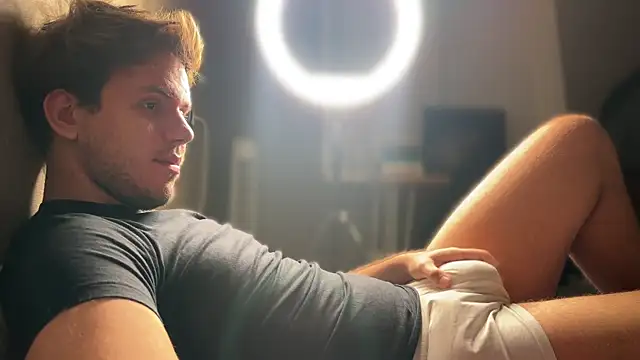 Snapshot of mynameischris chatting on October 18, 2025, 9:06 pm mynameischris online show from October 18, 2025, 9:06 pm