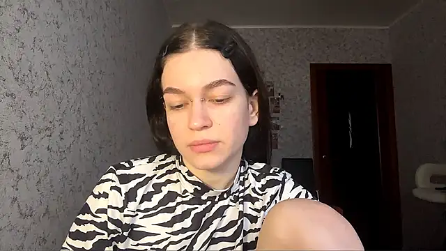Snapshot of Wallazar_cute chatting on October 21, 2025, 1:10 pm Wallazar cute online show from October 21, 2025, 1:10 pm