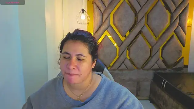 Addyy 02 online show from November 23, 2025, 2:54 am