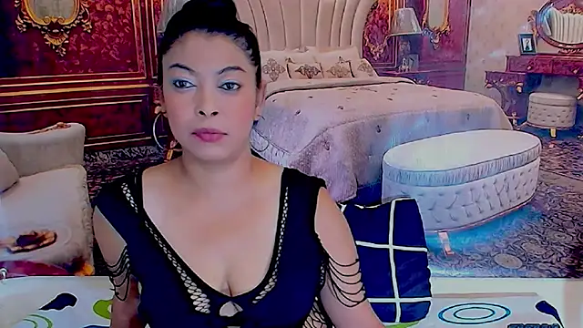 Snapshot of IndianBarkath chatting on March 4, 2026, 7:10 pm IndianBarkath online show from March 4, 2026, 7:10 pm