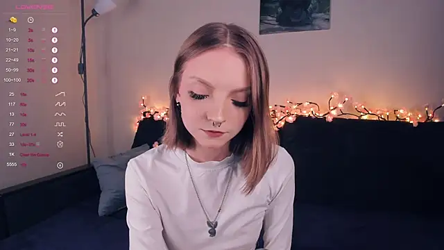 Snapshot of Golden_dawn chatting on October 20, 2025, 7:09 am Golden dawn online show from October 20, 2025, 7:09 am