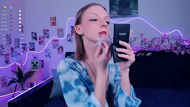 Snapshot of Golden_dawn chatting on December 3, 2025, 7:19 am Golden dawn online show from December 3, 2025, 7:19 am