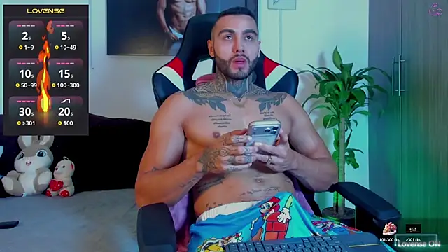 Danny Willson online show from April 10, 2026, 2:02 pm