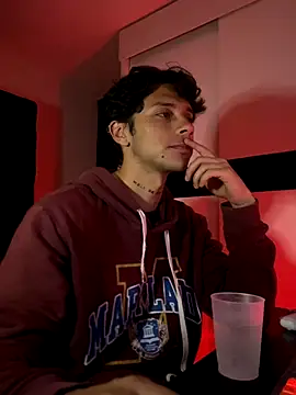 ErosDominant online show from November 13, 2025, 4:49 am