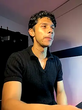 ErosDominant online show from October 22, 2025, 5:40 am