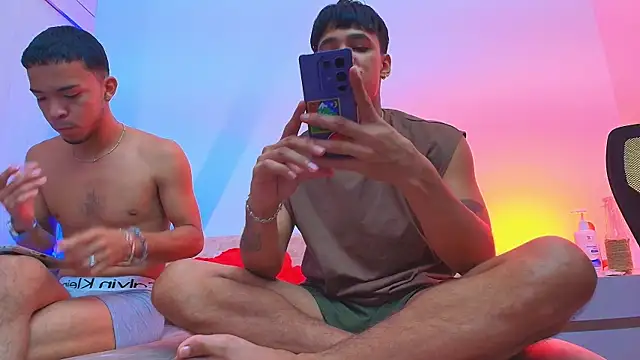 thomas elg online show from November 19, 2025, 1:05 am