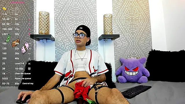 JacobBlackwell  online show from November 8, 2025, 7:34 am