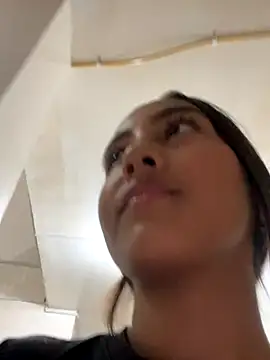 Luna star3 online show from December 19, 2025, 7:16 pm