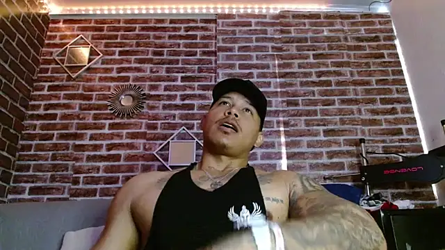 Snapshot of jordan_bigcock_ chatting on May 27, 2026, 8:38 pm jordan bigcock online show from May 27, 2026, 8:38 pm